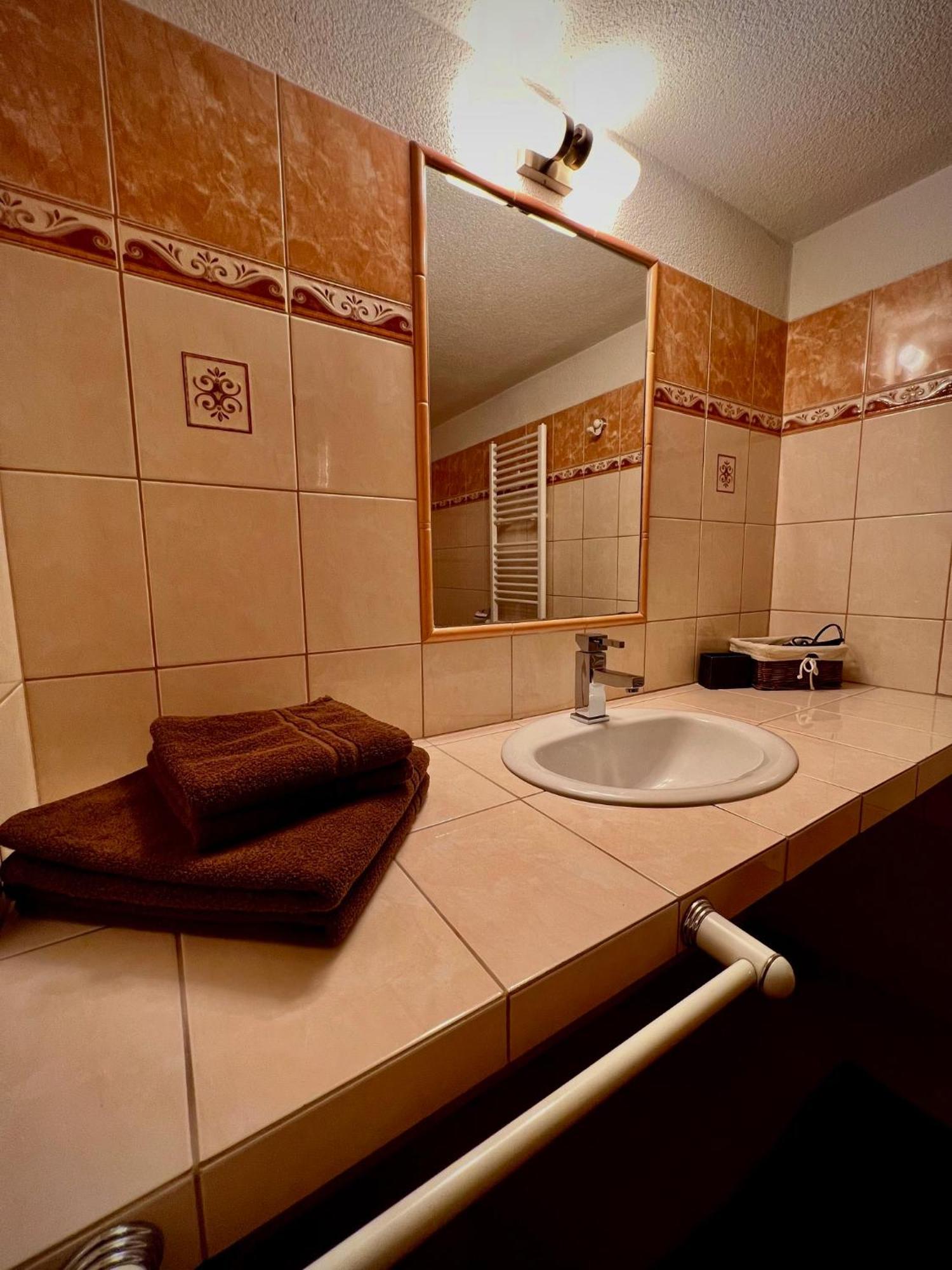 Apartmány Teddy Bojnice Esterno foto